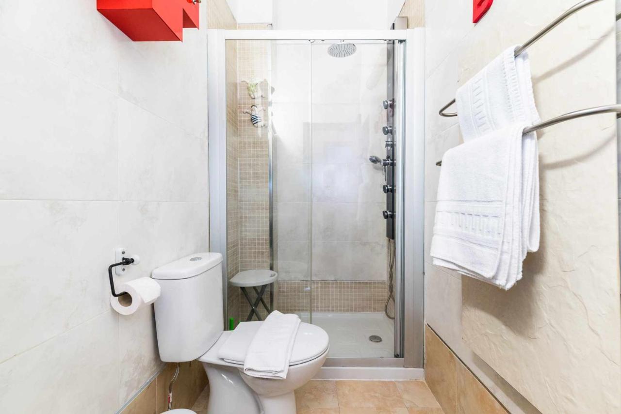 Comodo Y Moderno Centro Apartment