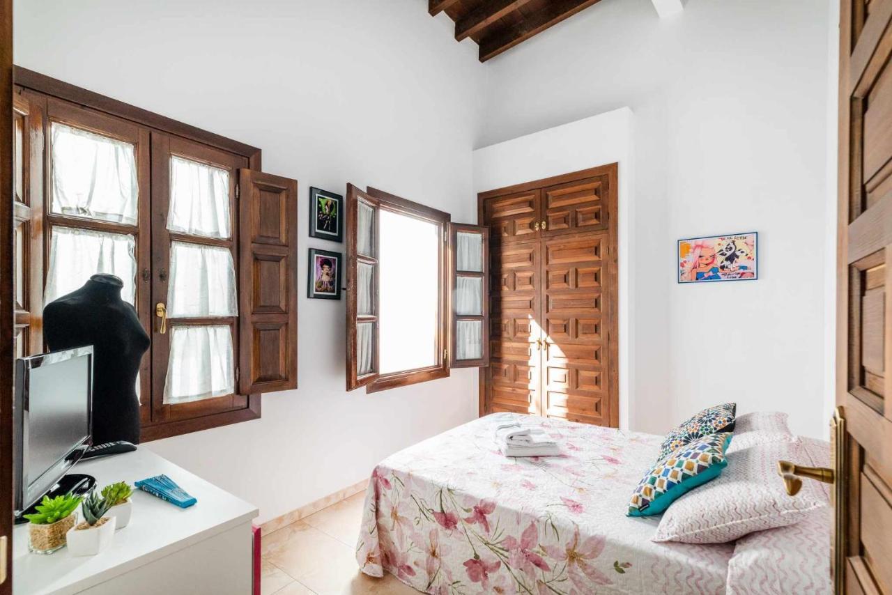 Comodo Y Moderno Centro Apartment Granada